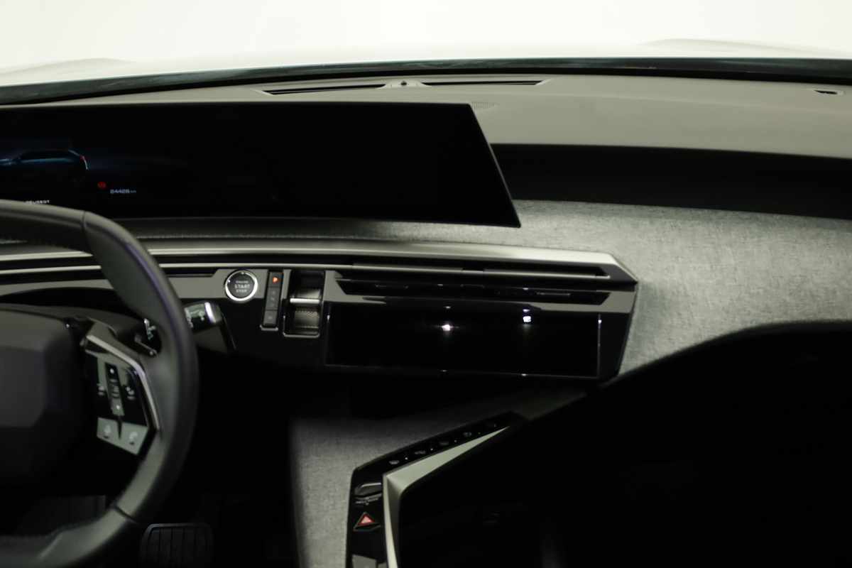 peugeot-5008-2025-gasolina-1199cc