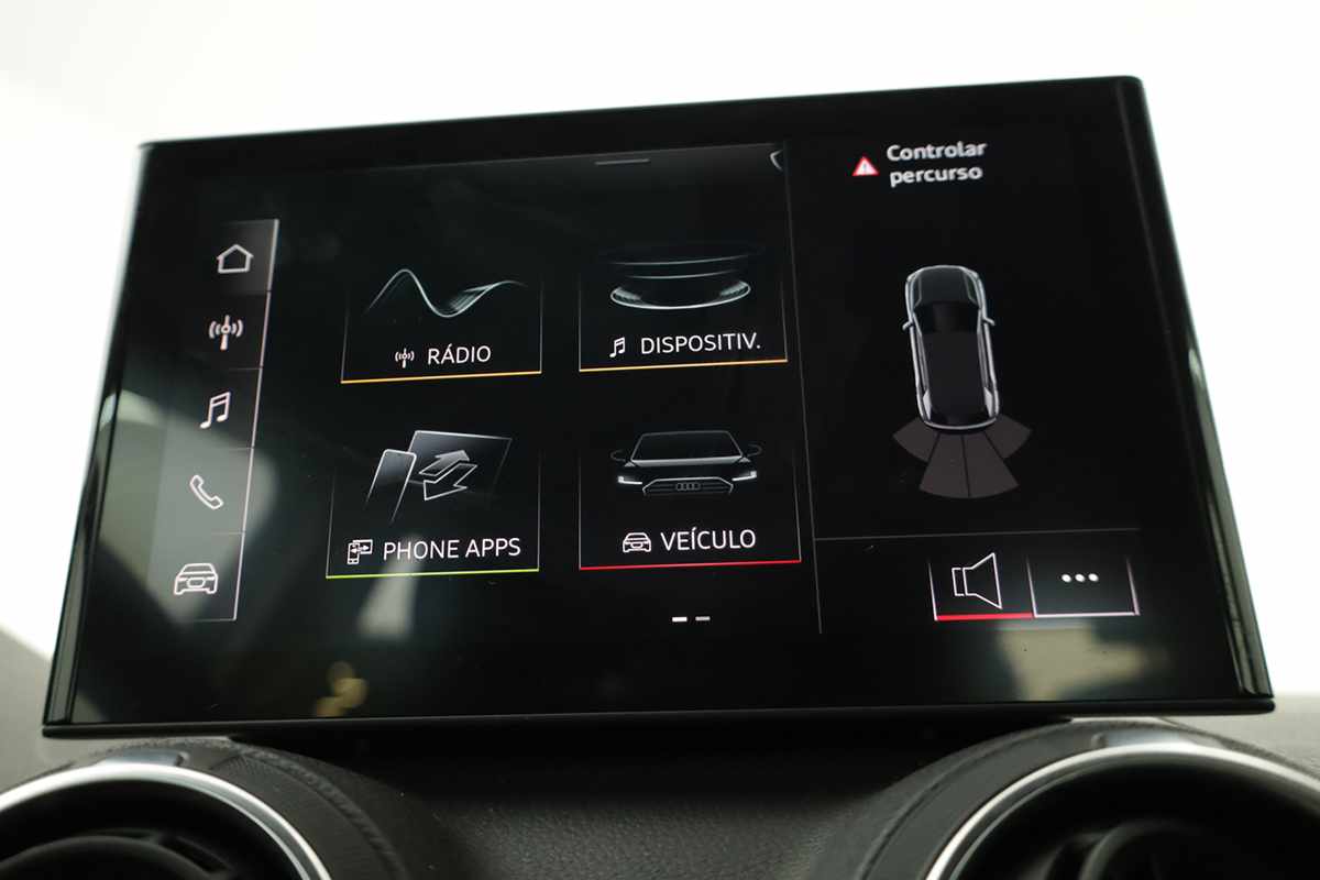audi-q2-2025-gasolina-1498cc