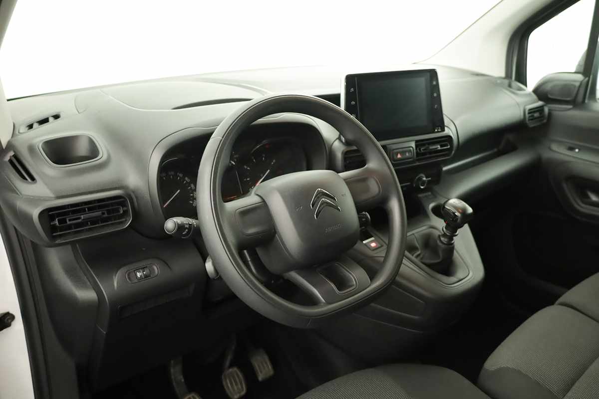 citroen-berlingo-2024-diesel-1499cc