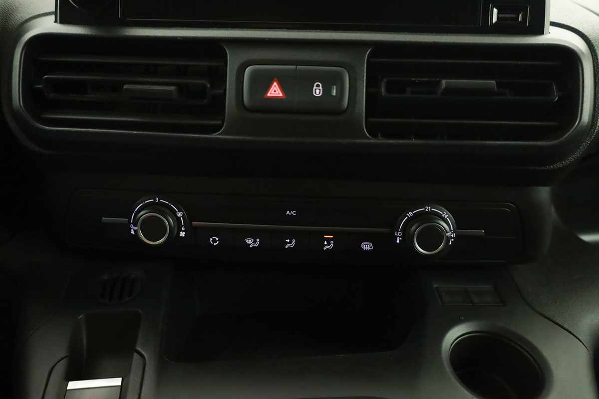citroen-berlingo-2024-diesel-1499cc