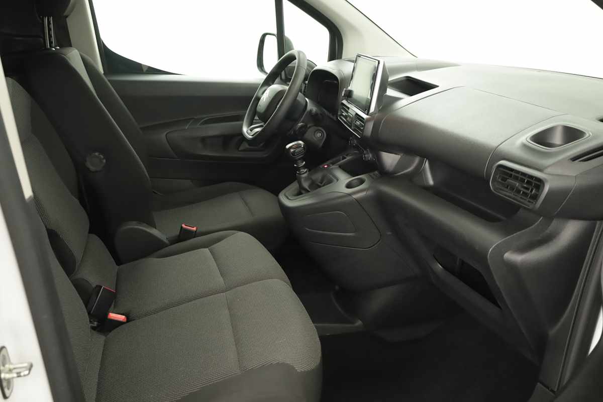 citroen-berlingo-2024-diesel-1499cc
