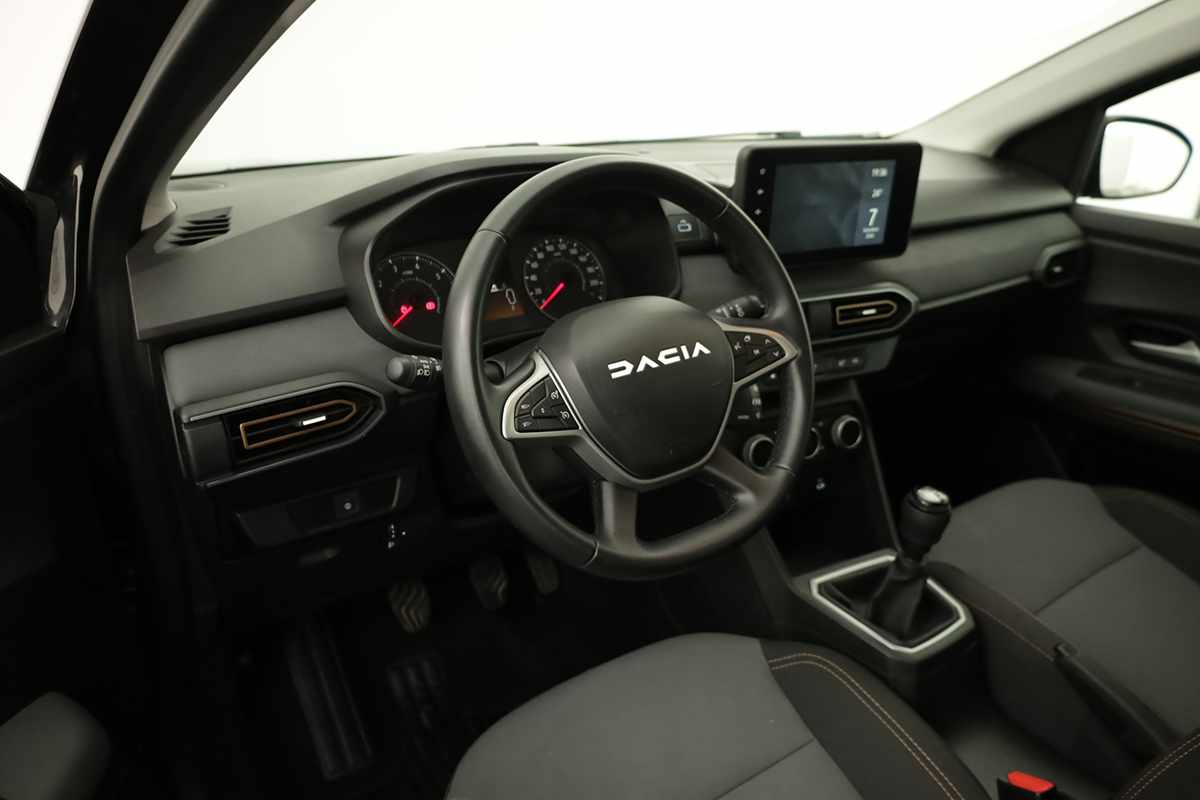 dacia-sandero-2025-gasolina-999cc