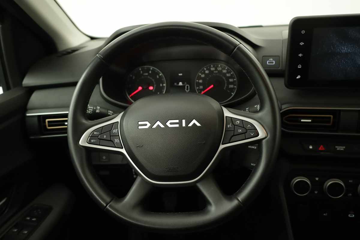 dacia-sandero-2025-gasolina-999cc