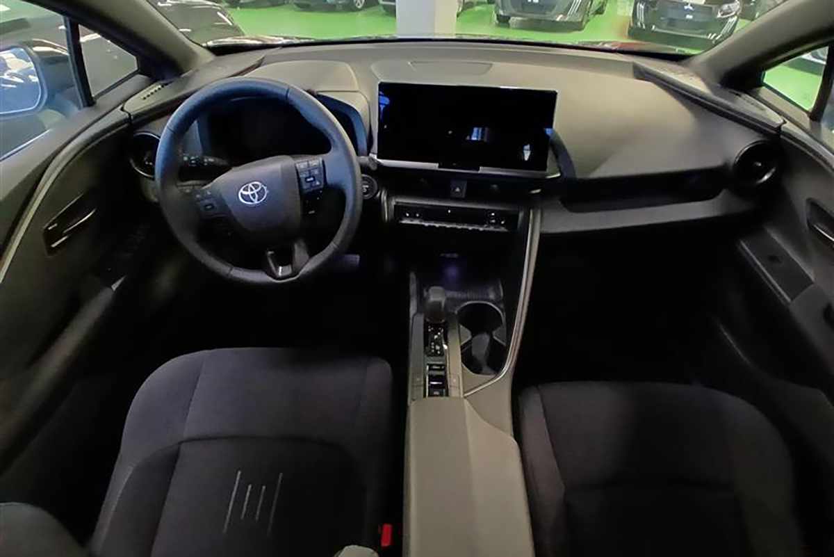 toyota-c-hr-2025-hibrido-a-gasolina-1998cc
