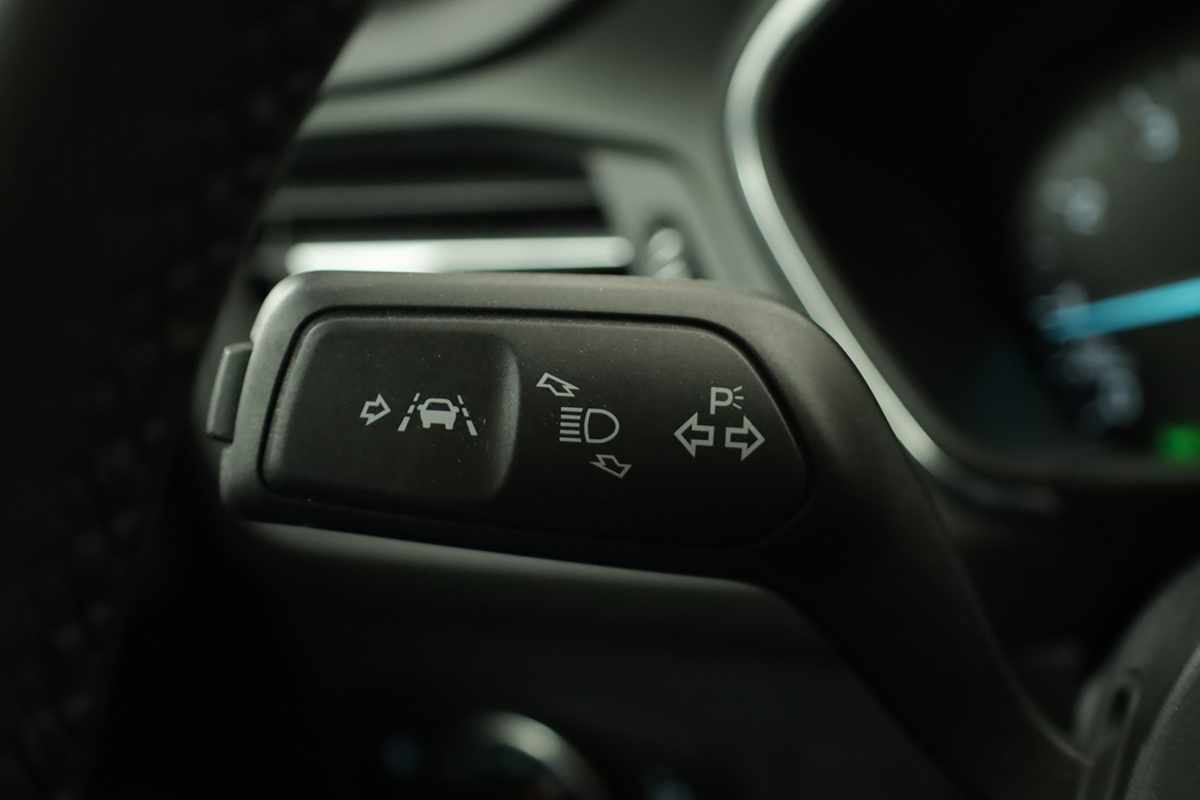 ford-focus-sw-2025-gasolina-998cc