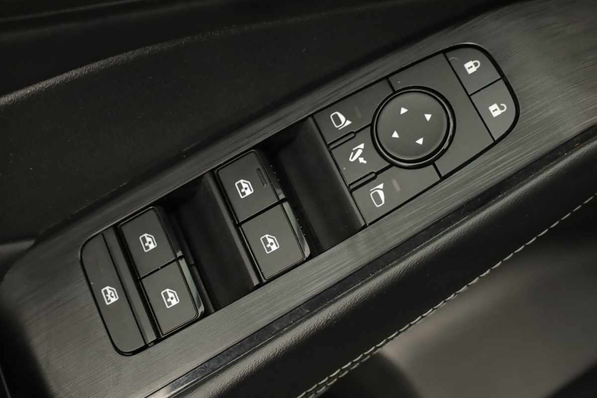 nissan-qashqai-2023-gasolina-1497cc