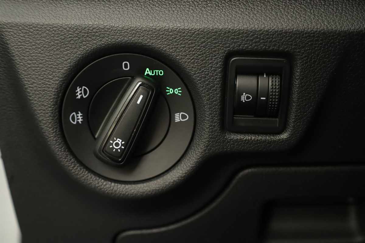 skoda-scala-2025-gasolina-999cc