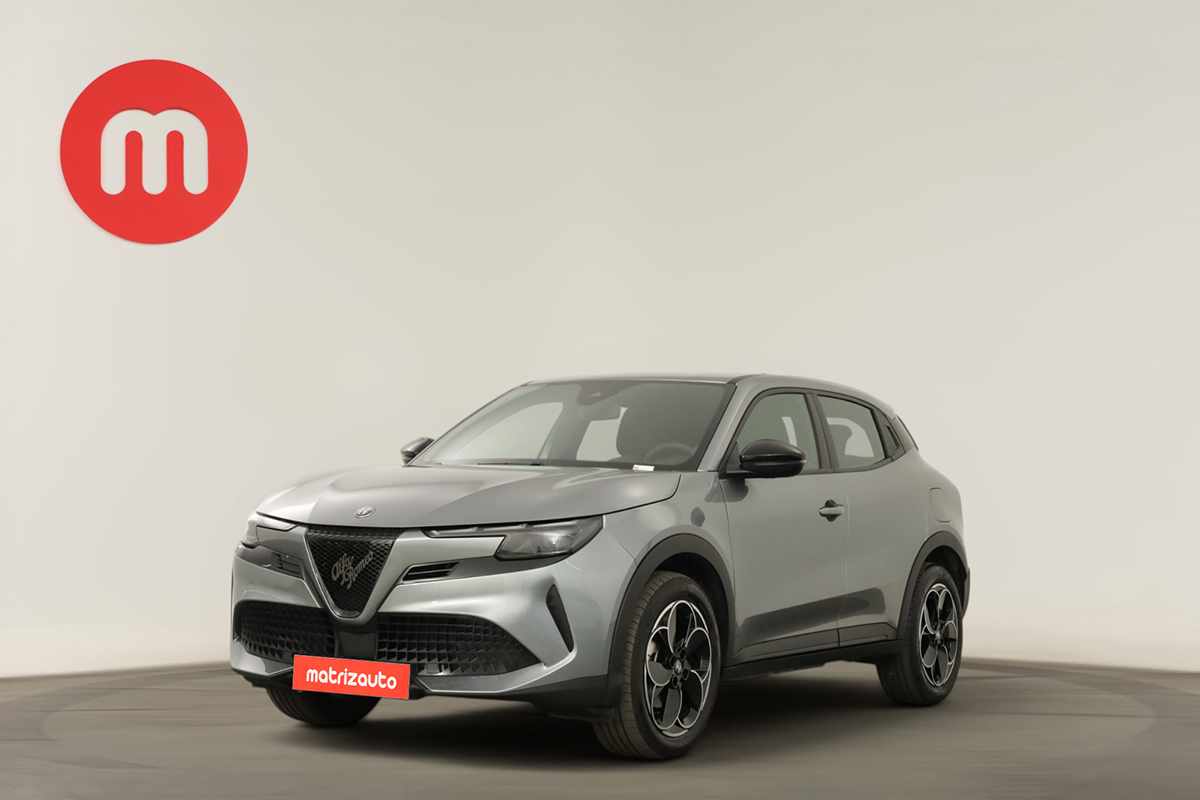 alfa-romeo-junior-2025-eletrico-0cc