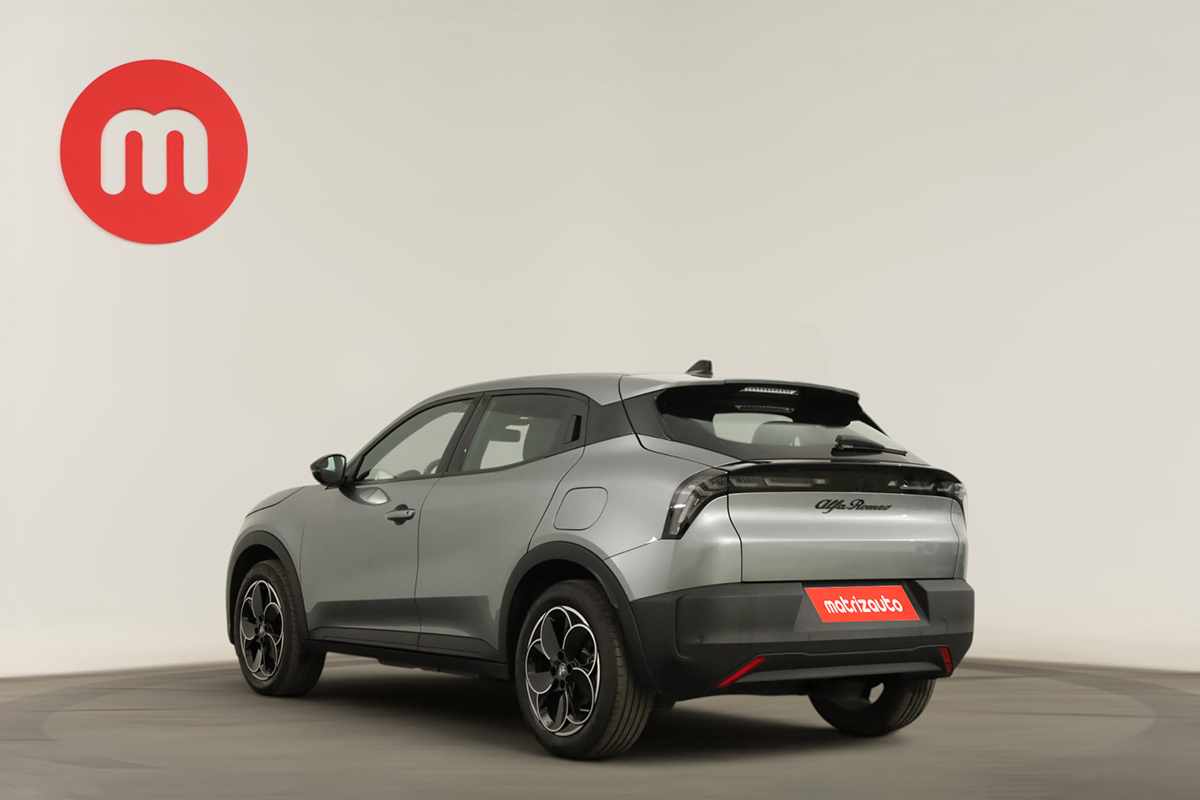 alfa-romeo-junior-2025-eletrico-0cc