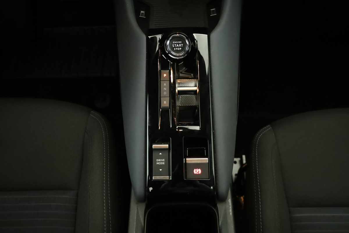 alfa-romeo-junior-2025-eletrico-0cc