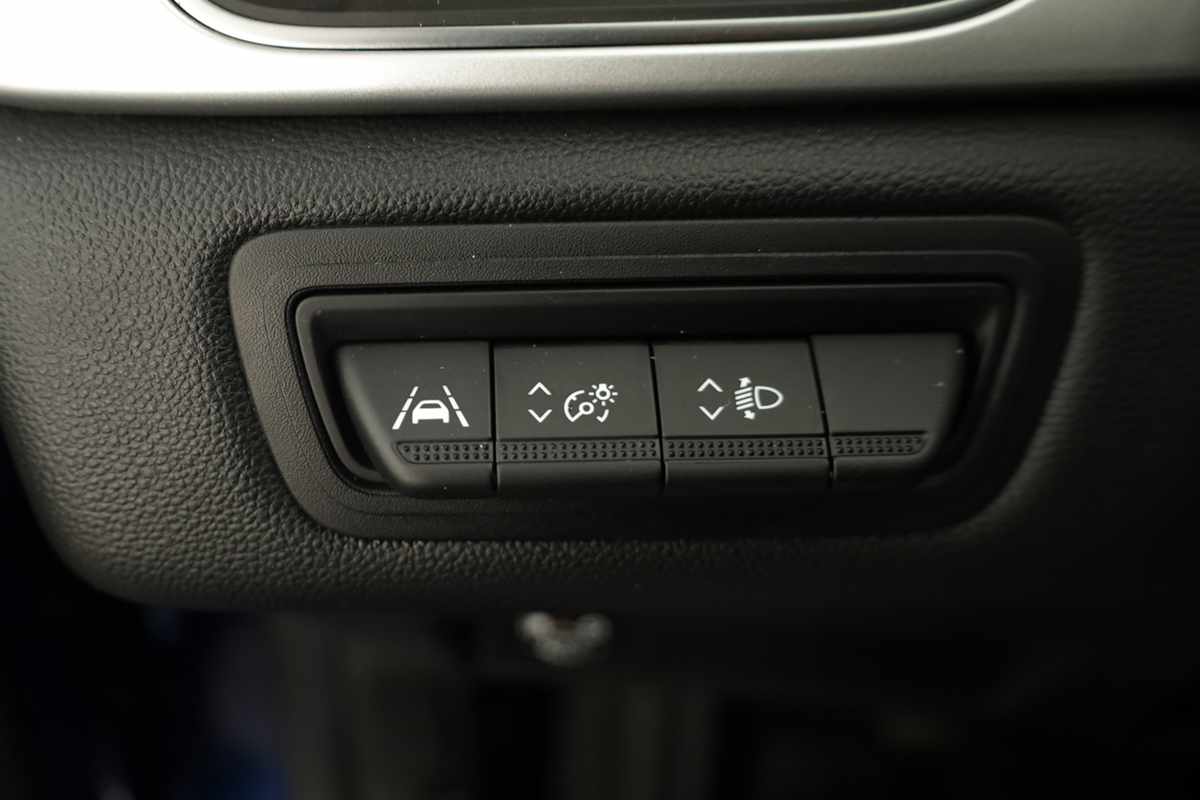 renault-captur-2024-gpl-999cc