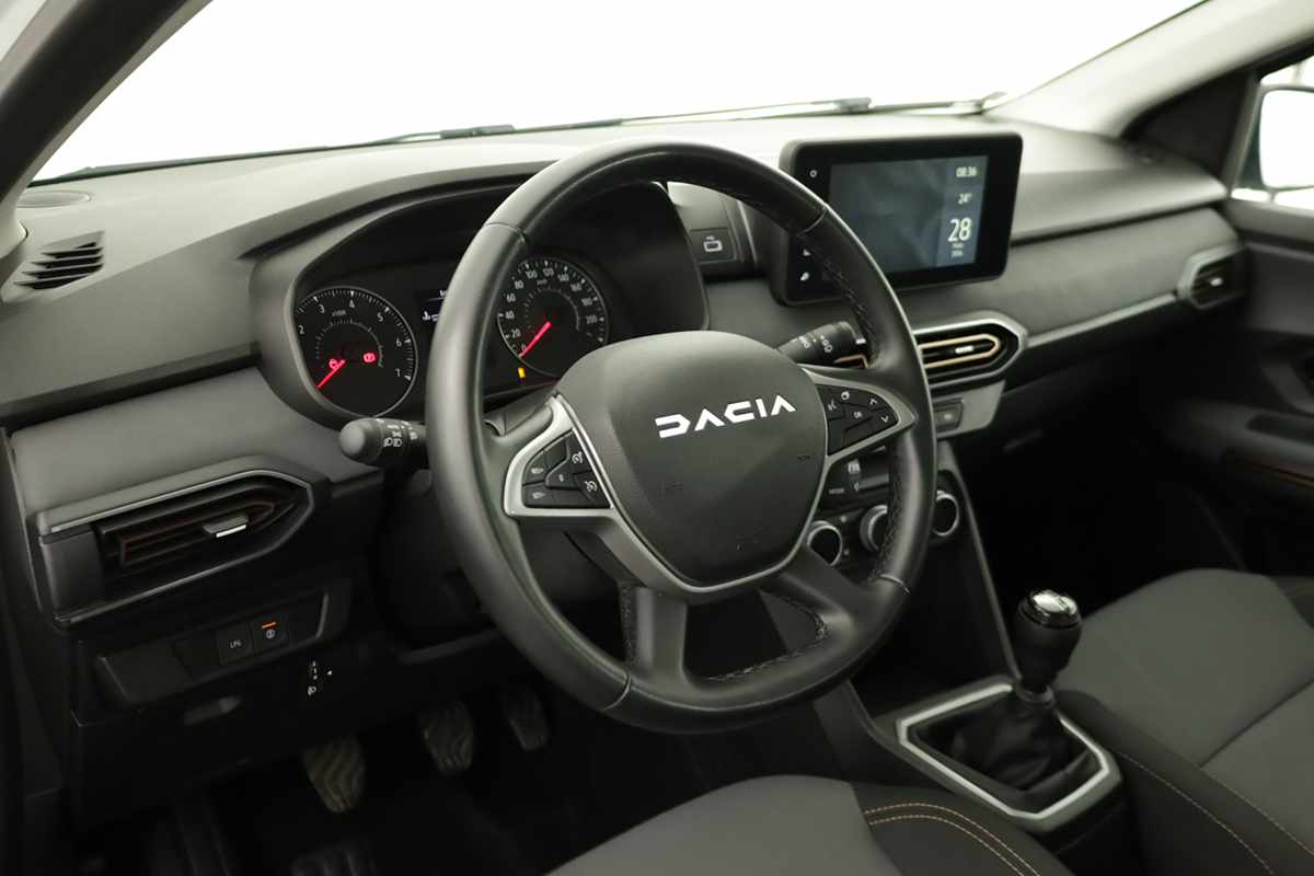 dacia-sandero-2024-gpl-999cc