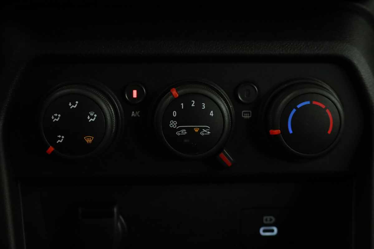dacia-sandero-2025-gpl-999cc