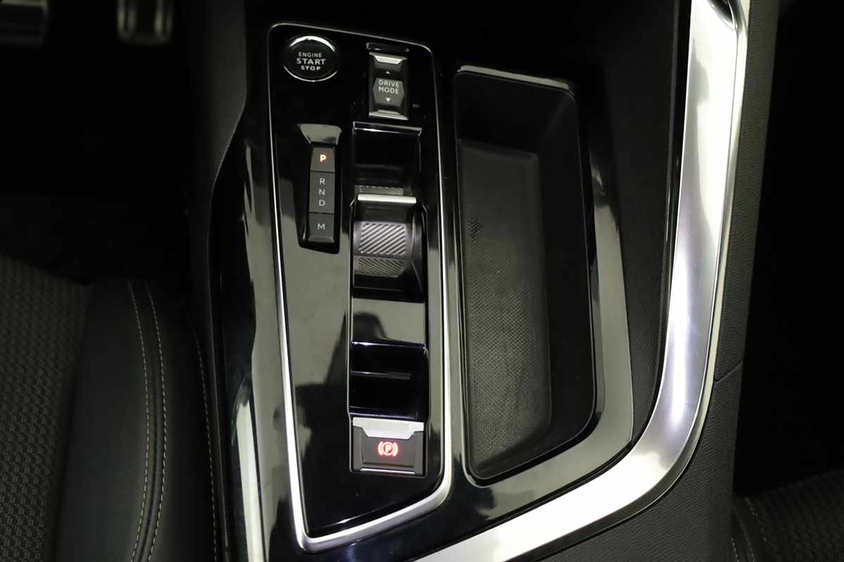 peugeot-3008-2024-gasolina-1199cc