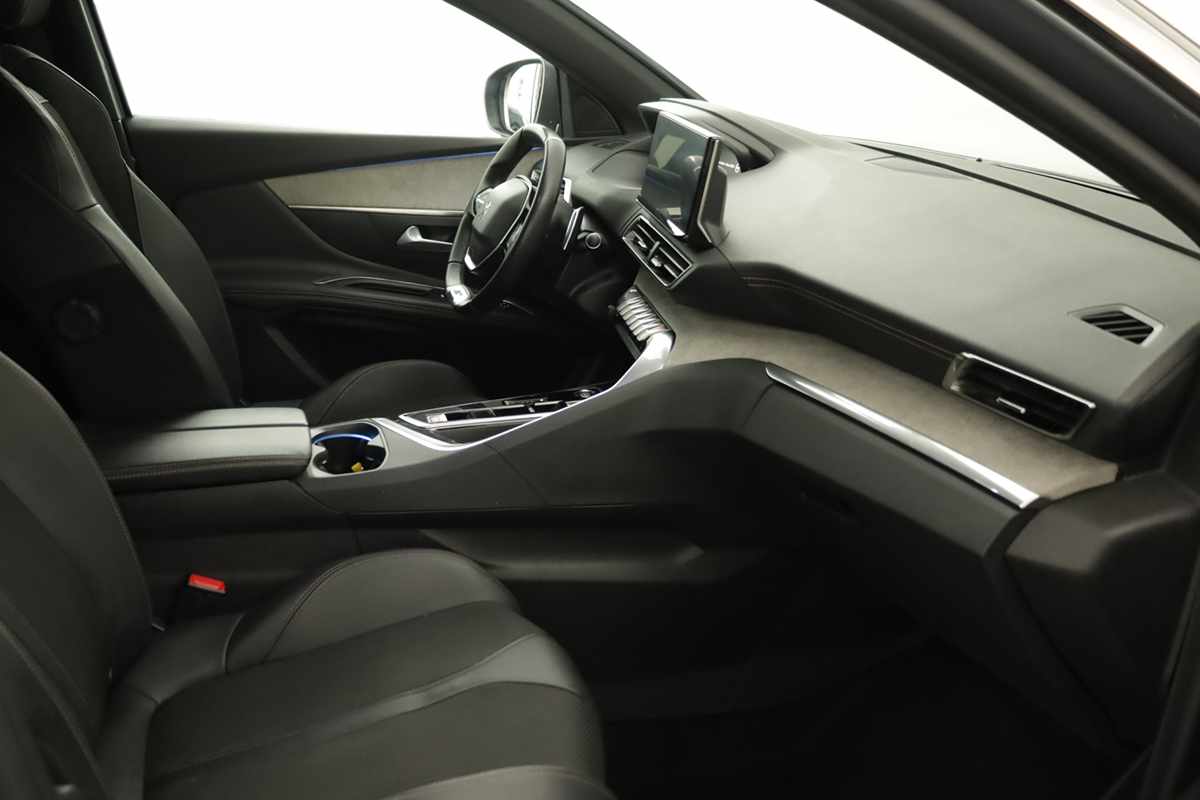 peugeot-3008-2024-gasolina-1199cc