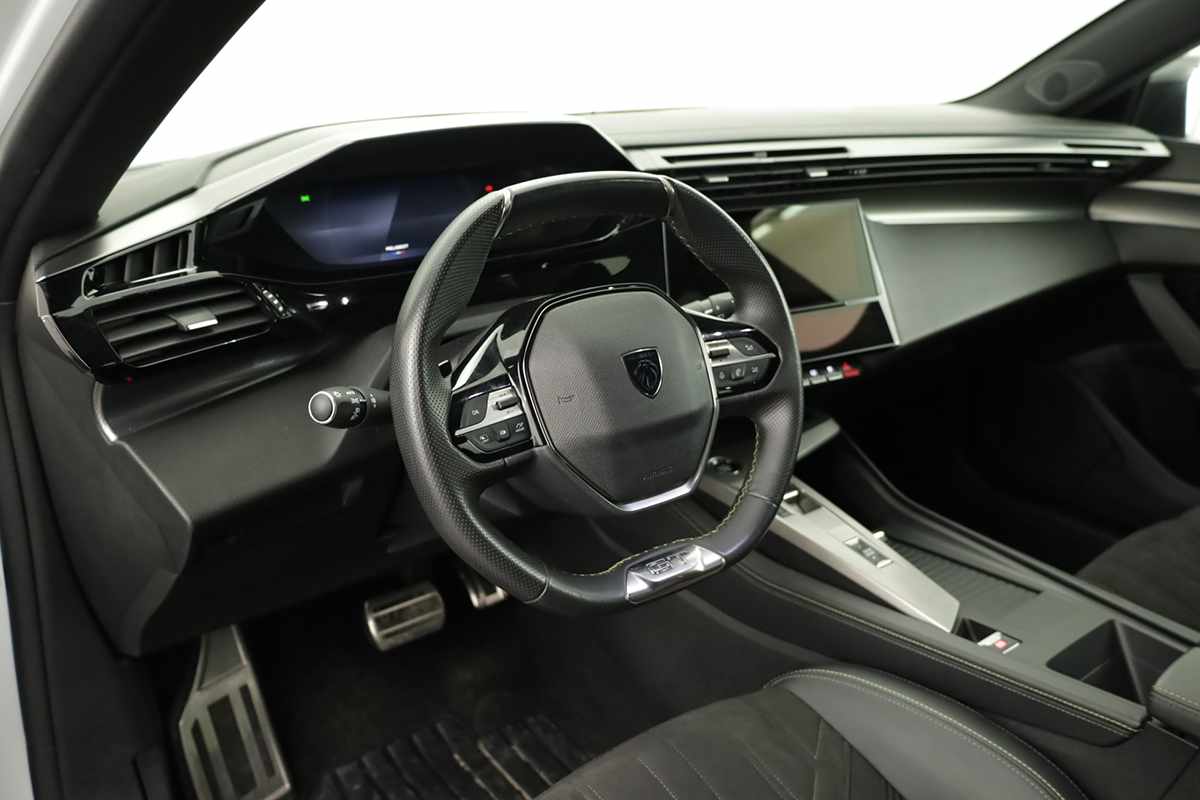 peugeot-308-2024-gasolina-1199cc