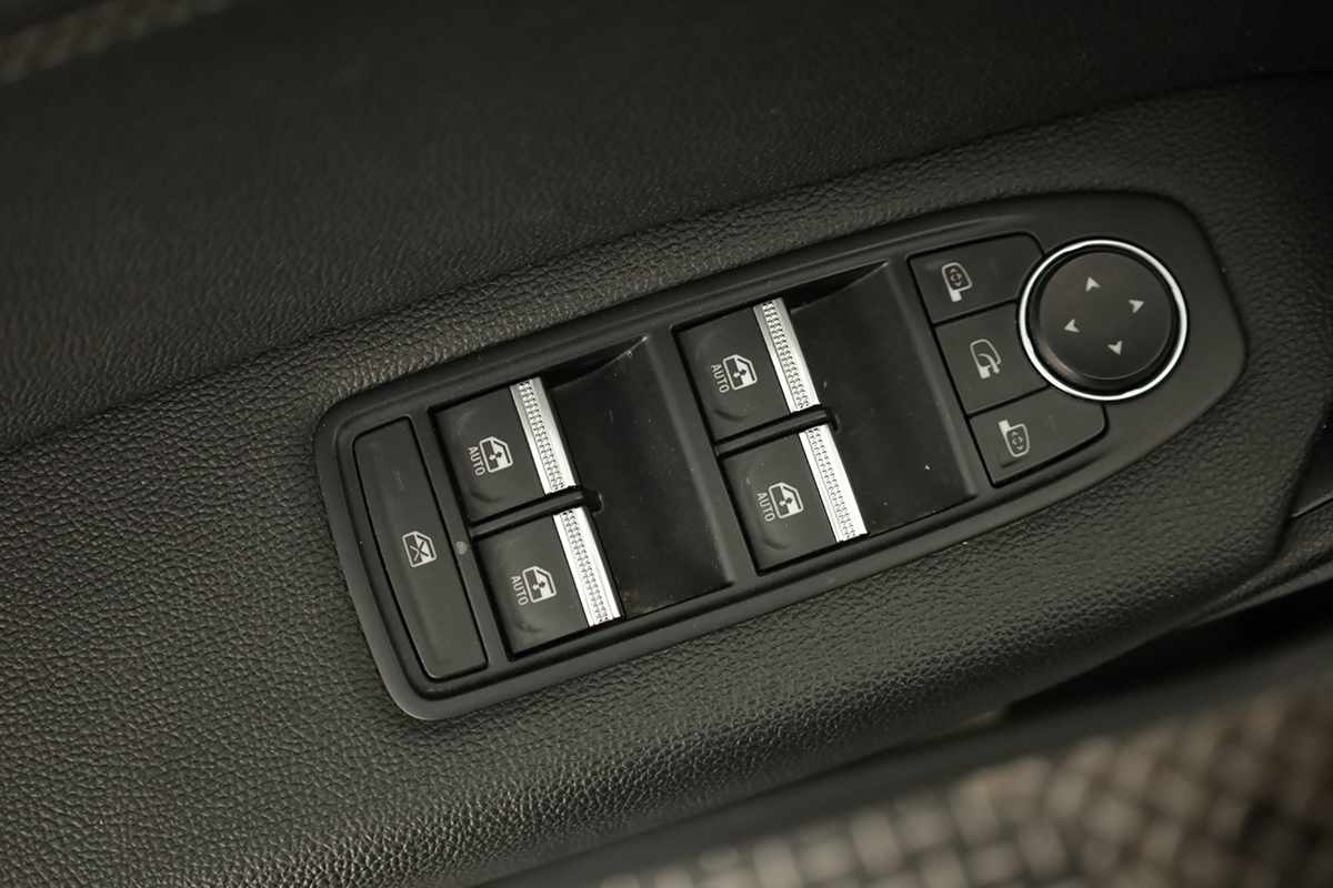 renault-captur-2024-gpl-999cc