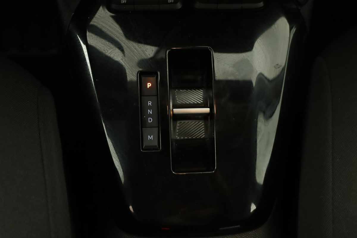 opel-corsa-2025-gasolina-1199cc