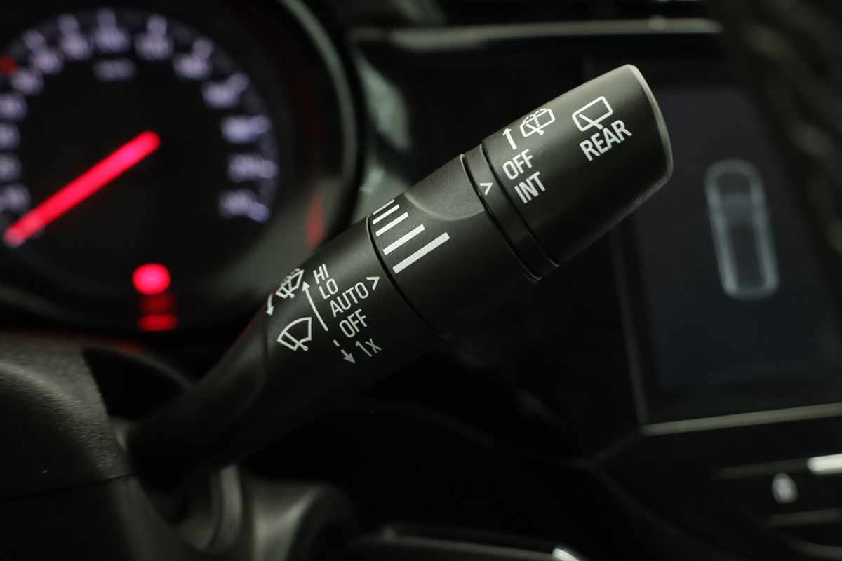 opel-corsa-2025-gasolina-1199cc