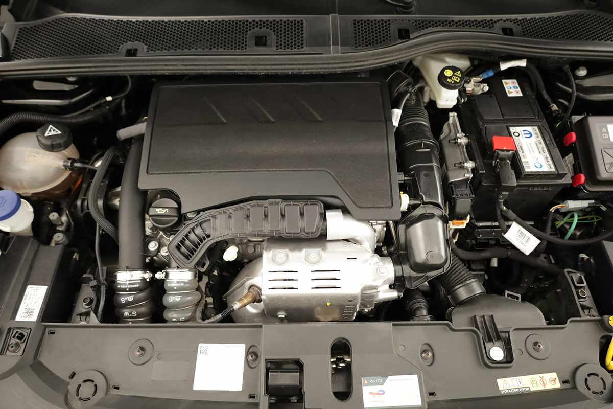 opel-corsa-2025-gasolina-1199cc
