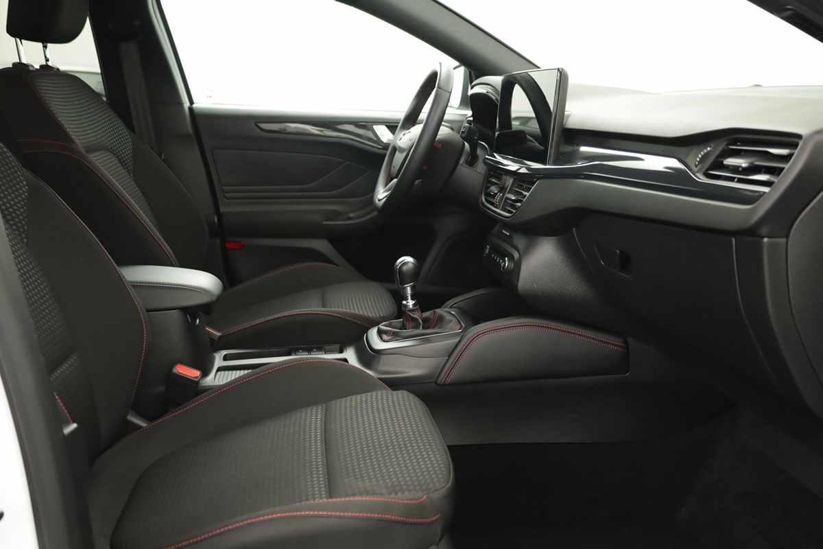 ford-focus-2025-gasolina-998cc