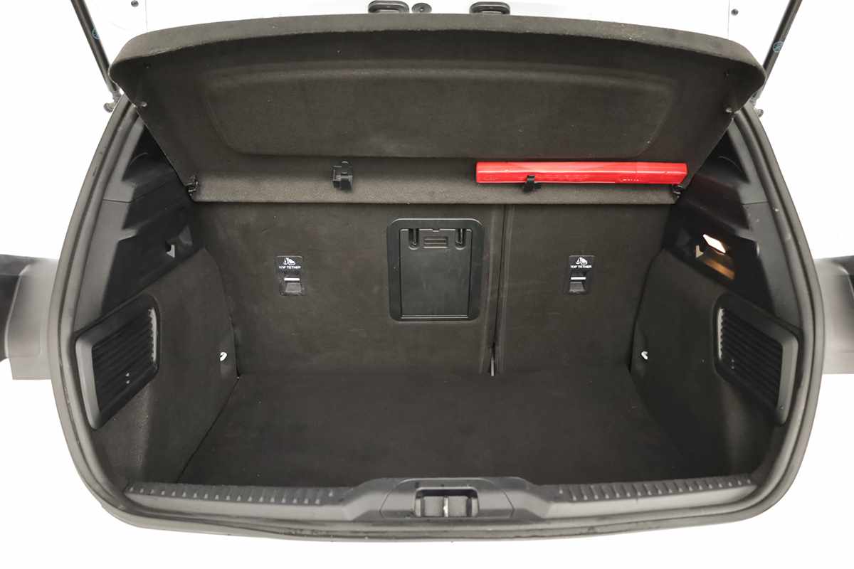ford-focus-2025-gasolina-998cc