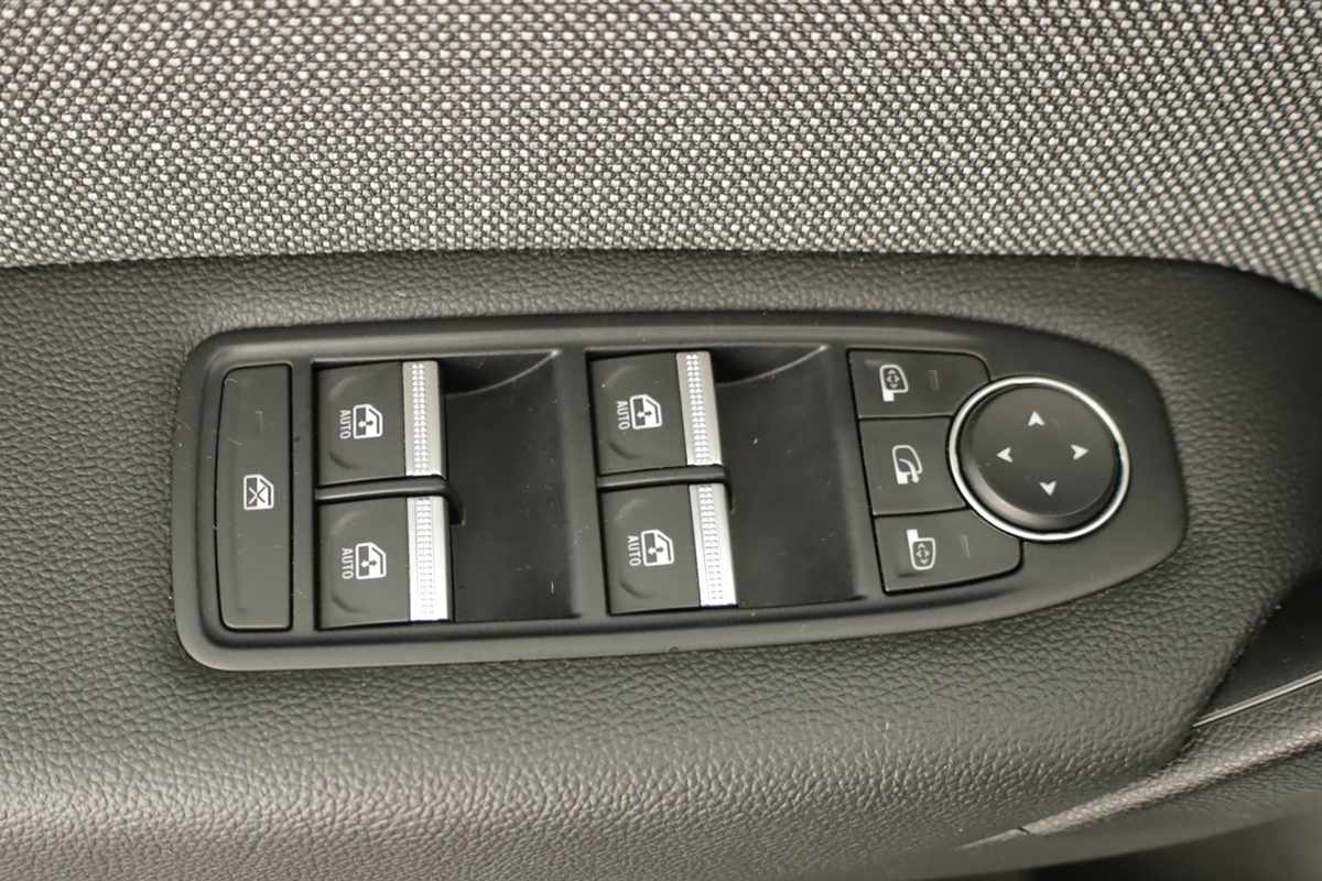 renault-captur-2025-gpl-999cc