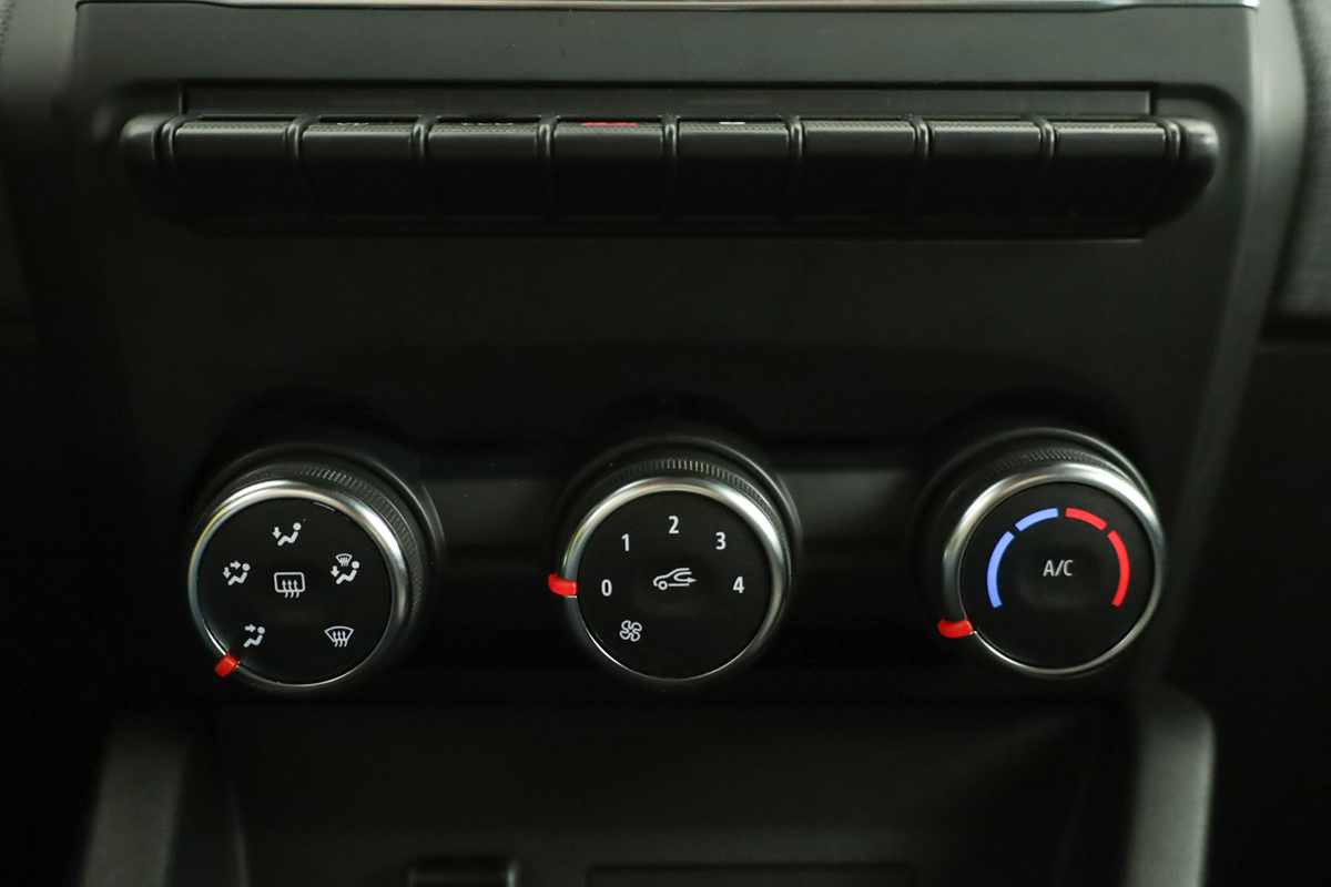 renault-clio-2024-gpl-999cc