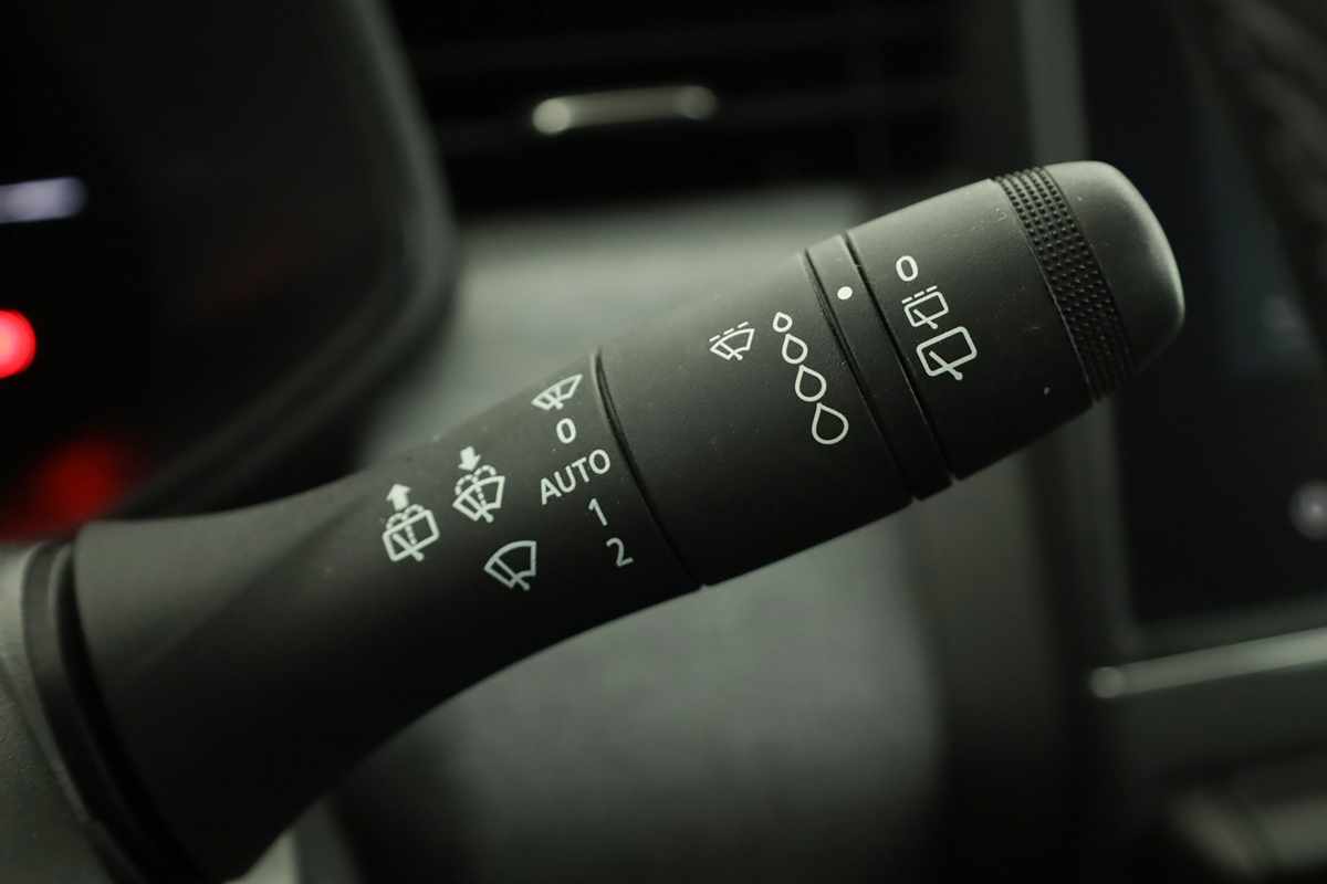 renault-clio-2024-gpl-999cc