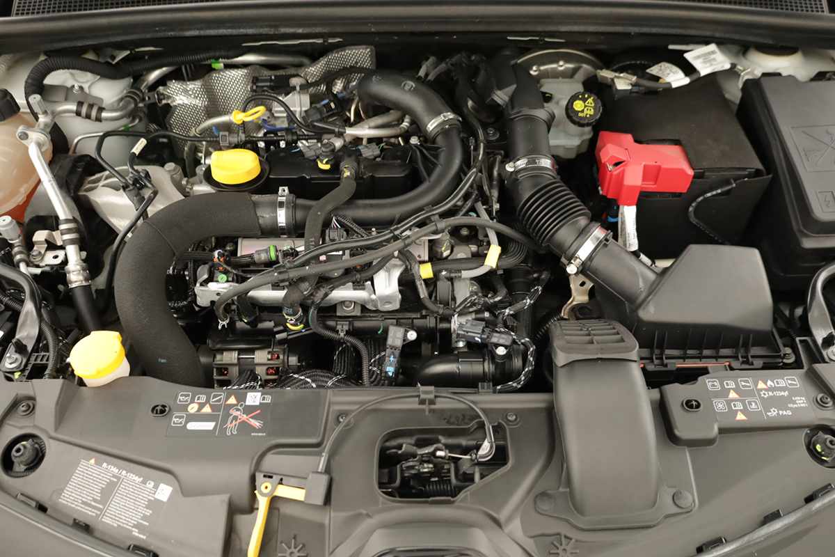 renault-clio-2024-gpl-999cc