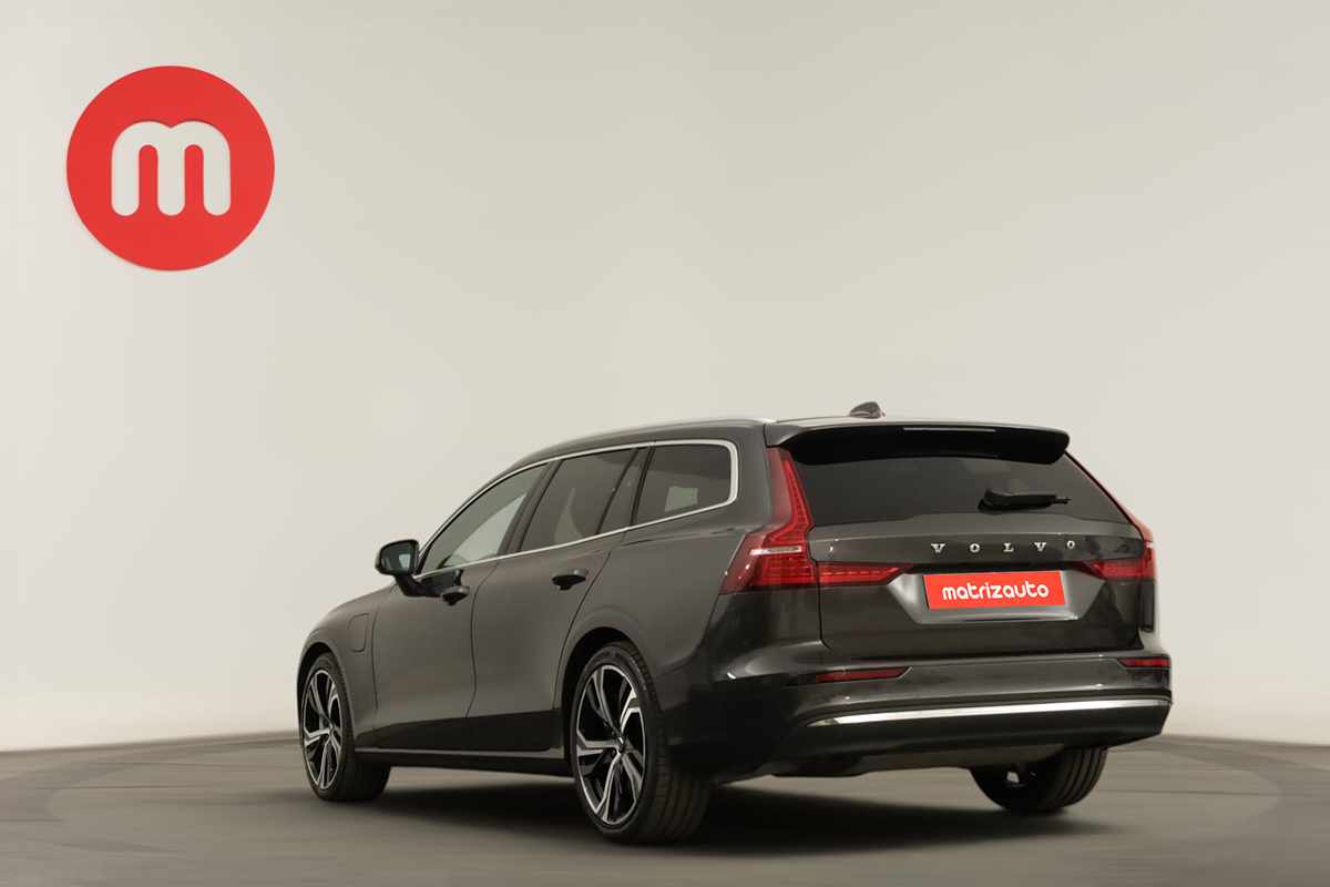volvo-v60-2025-hibrido-a-gasolina-1969cc