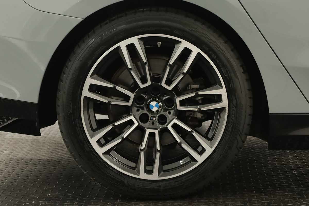 bmw-serie-5-2024-diesel-1995cc