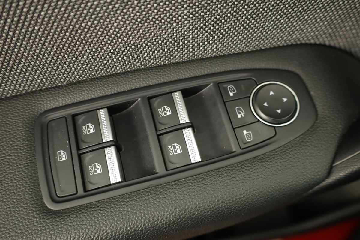 renault-captur-2024-gasolina-999cc