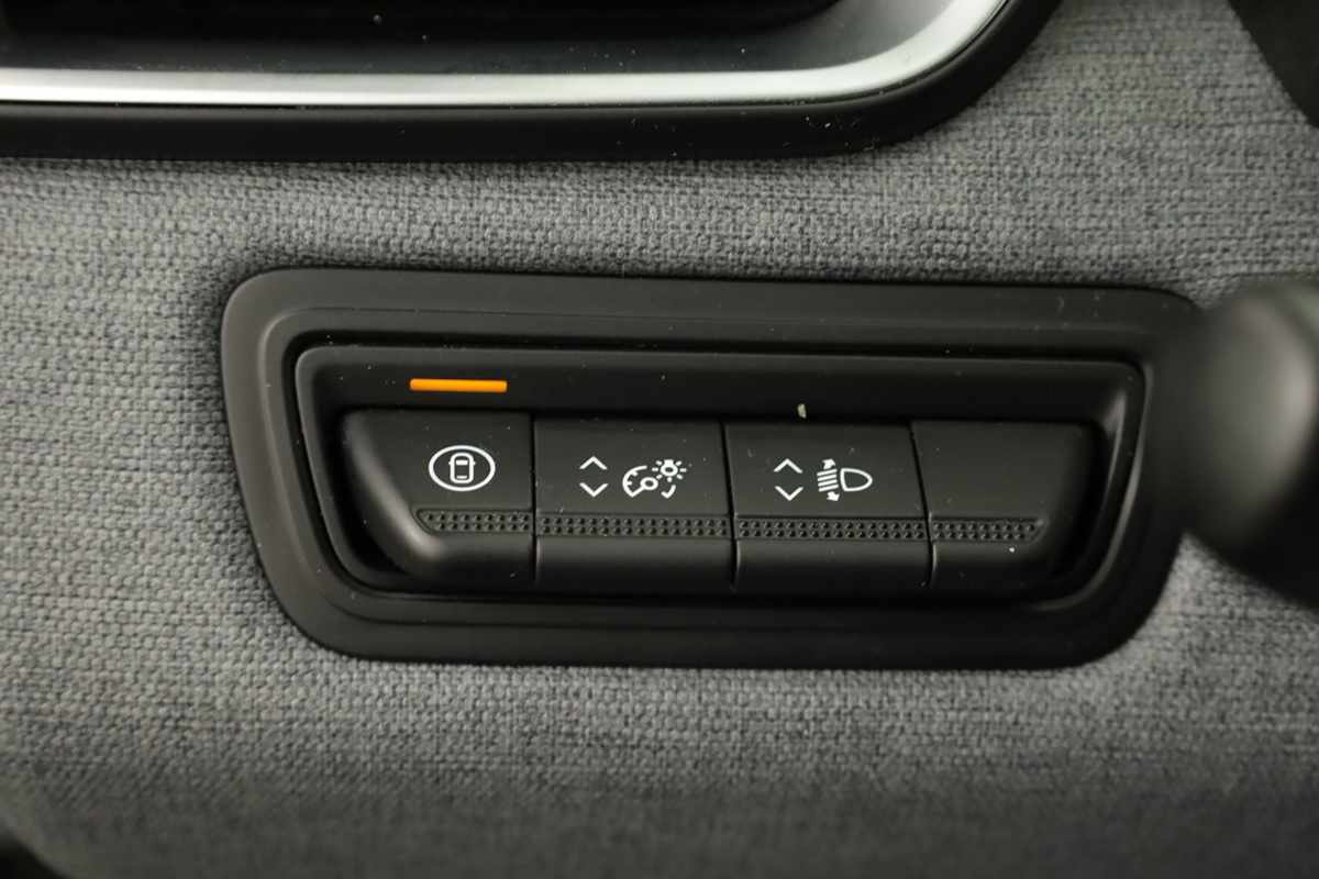 renault-clio-2024-gpl-999cc