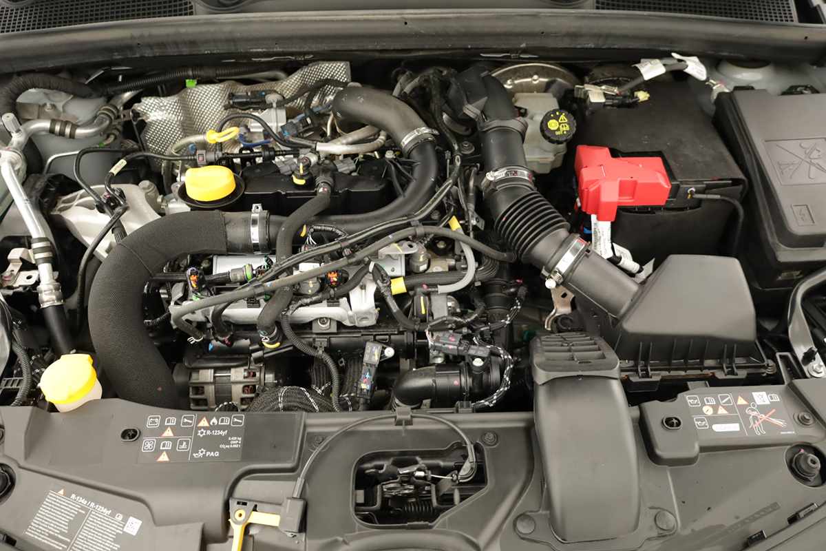 renault-clio-2024-gpl-999cc