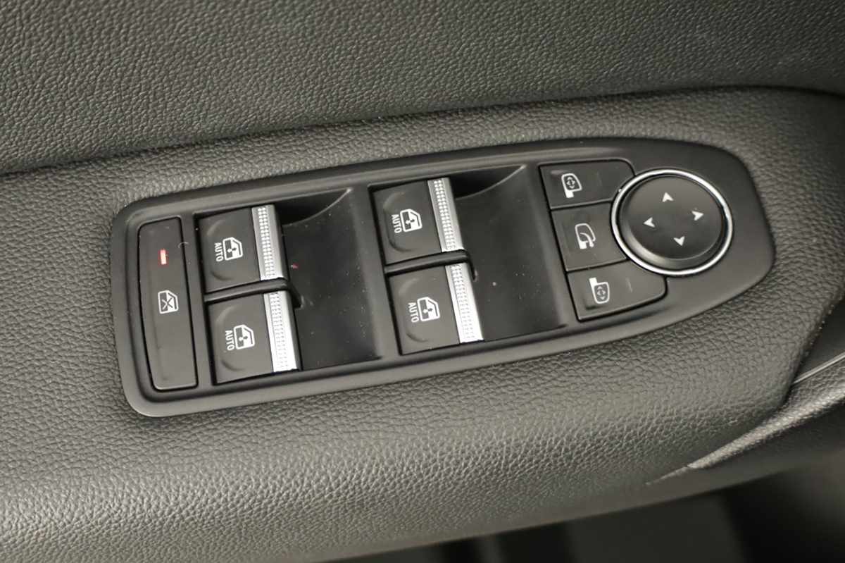 renault-captur-2024-gasolina-999cc