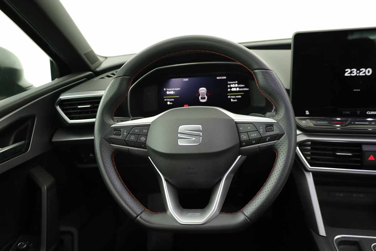 seat-leon-st-2025-hibrido-a-gasolina-1498cc