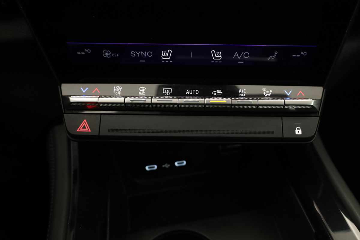 renault-rafale-2025-hibrido-a-gasolina-1199cc