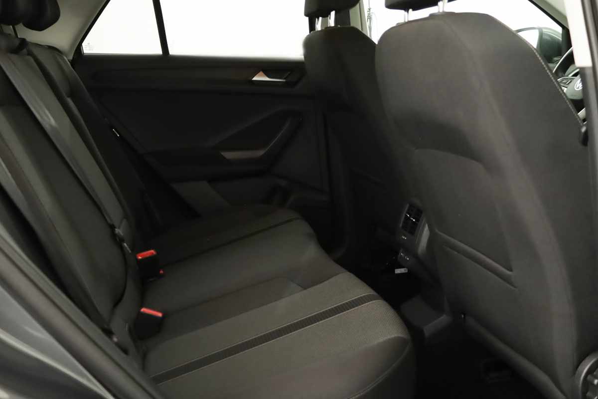 volkswagen-t-roc-2025-gasolina-1498cc