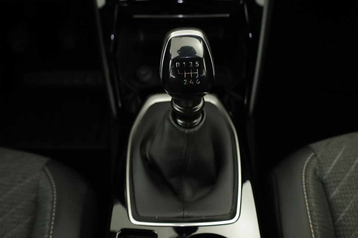 peugeot-2008-2025-gasolina-1199cc