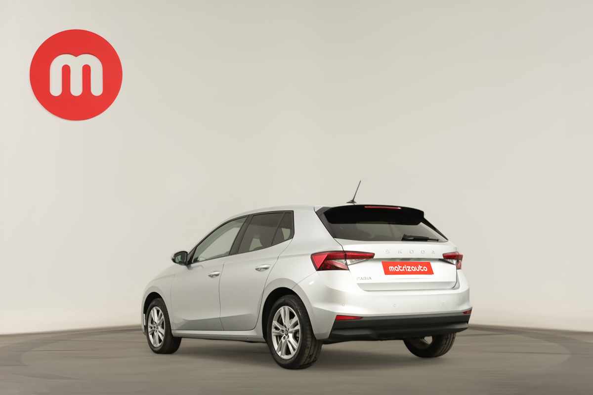 skoda-fabia-2025-gasolina-999cc