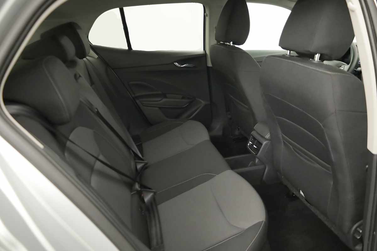 skoda-fabia-2025-gasolina-999cc