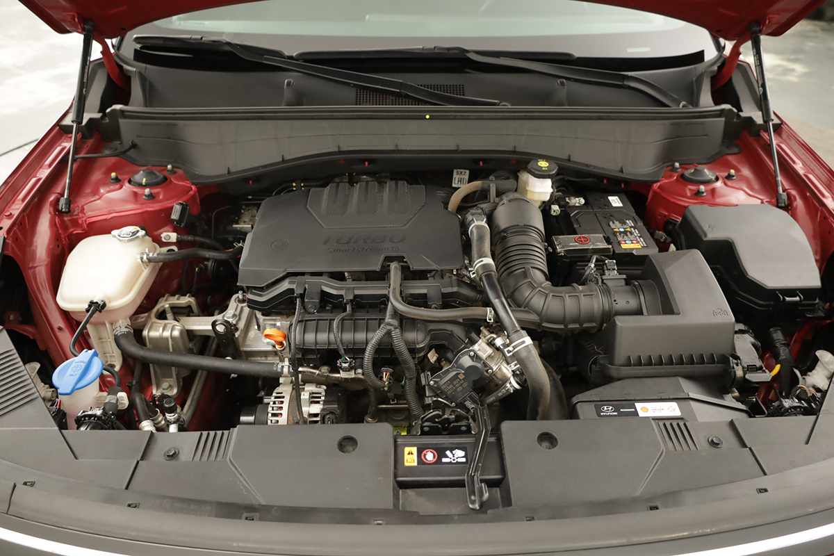 hyundai-kauai-2024-gasolina-998cc