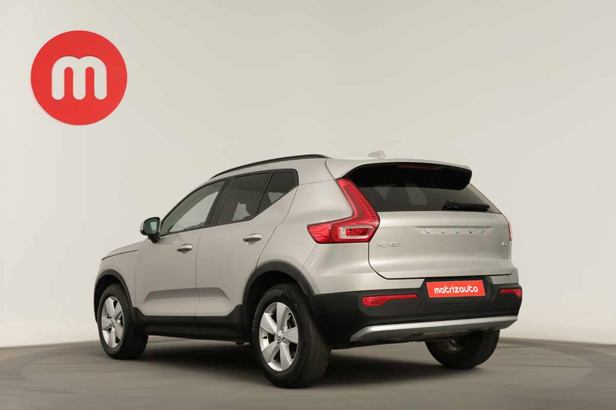 volvo-xc40-2025-gasolina-1969cc