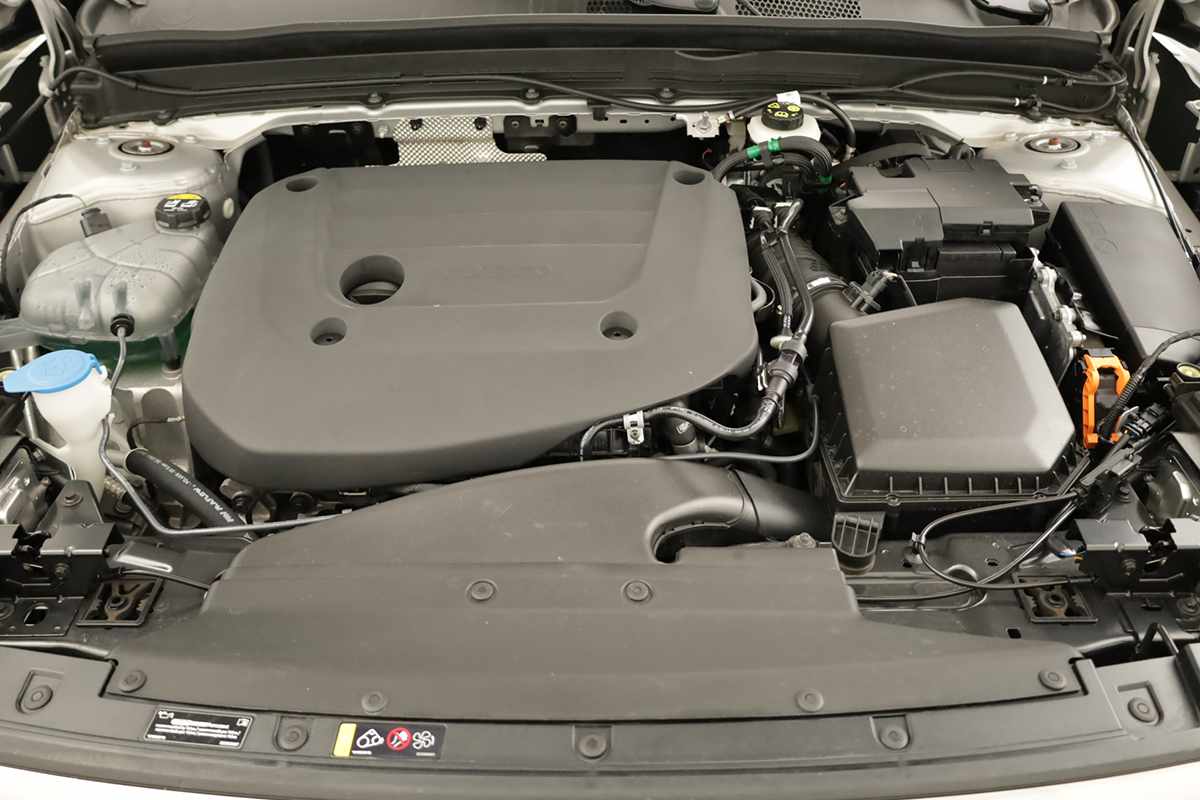 volvo-xc40-2025-gasolina-1969cc