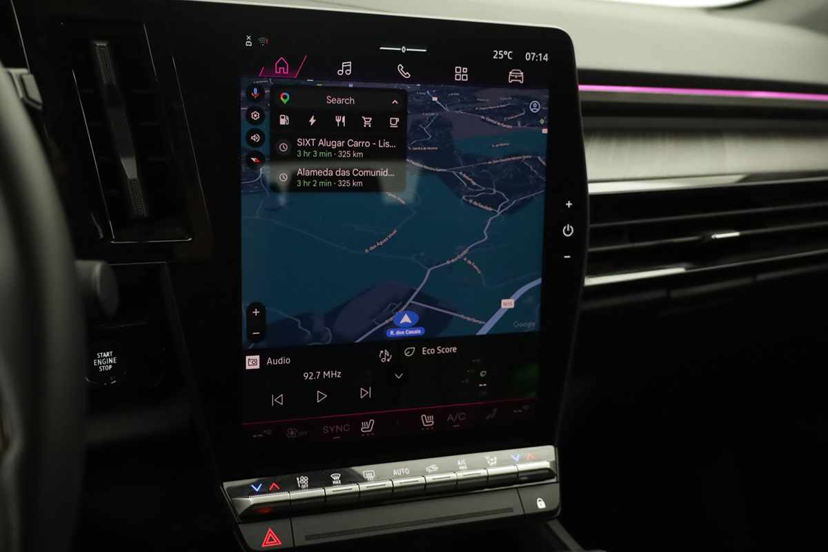 renault-rafale-2025-hibrido-a-gasolina-1199cc