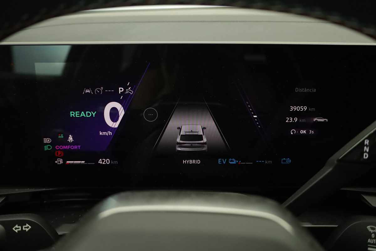 renault-rafale-2025-hibrido-a-gasolina-1199cc
