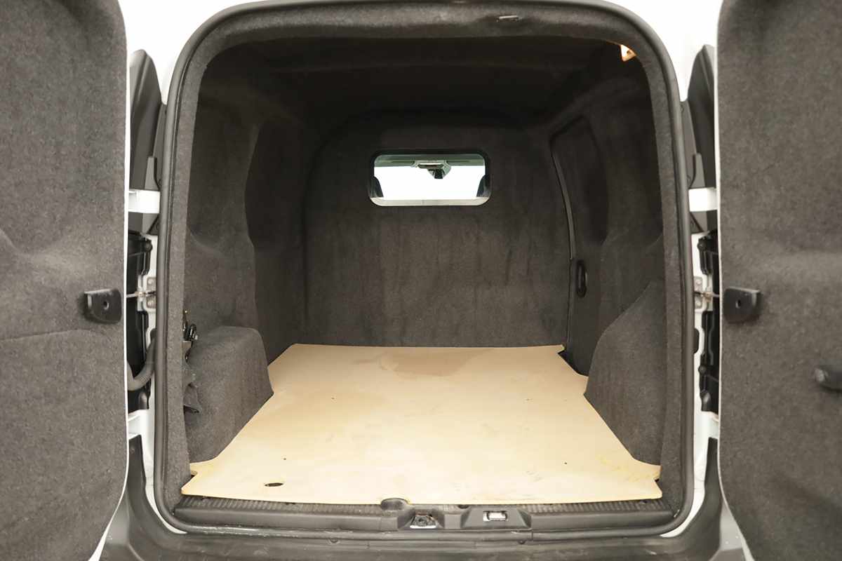 renault-express-2023-diesel-1461cc