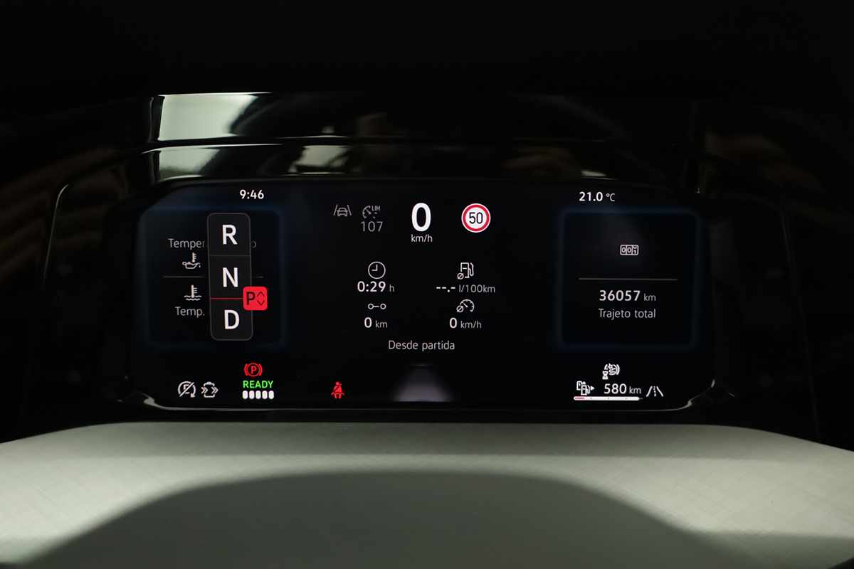 volkswagen-golf-2025-hibrido-a-gasolina-1498cc