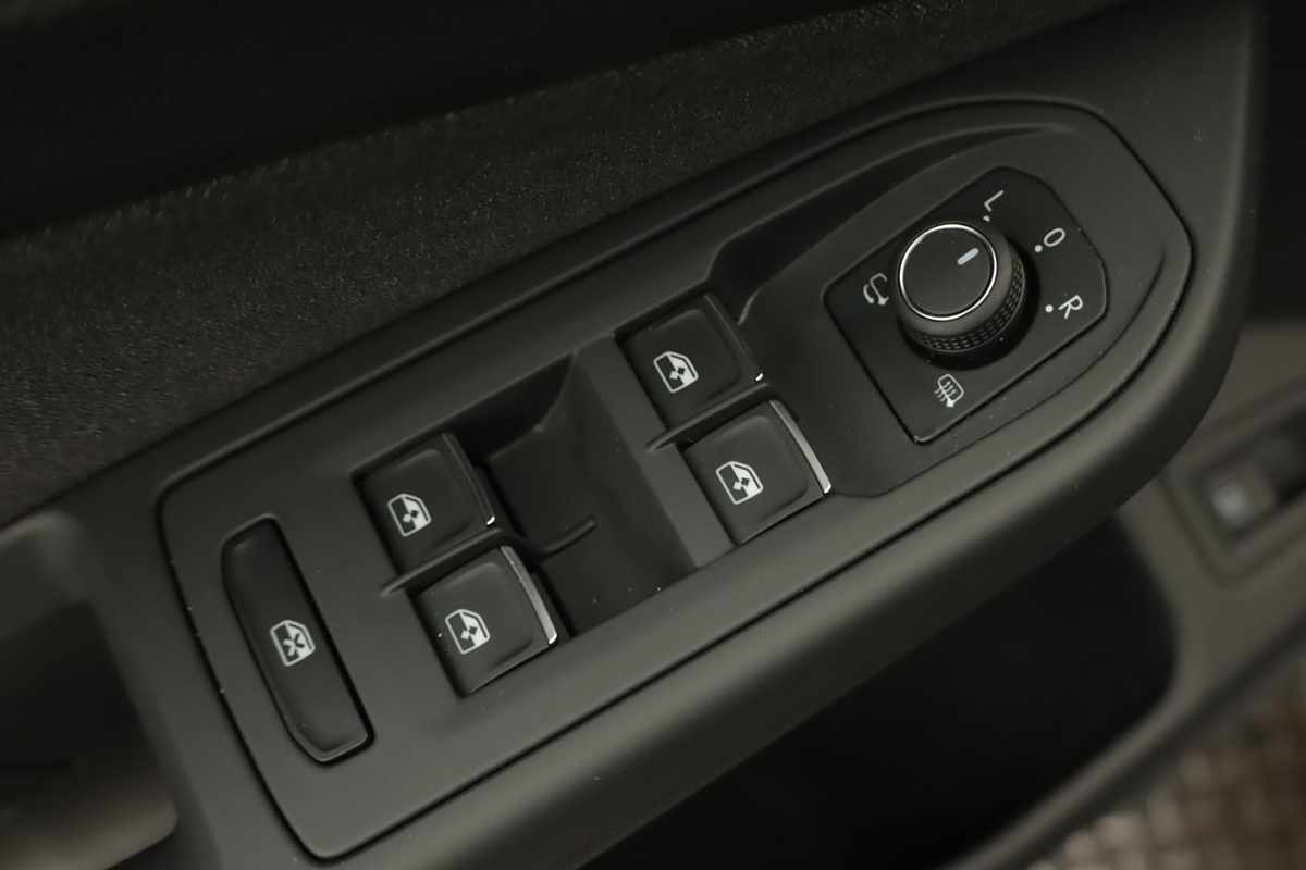 volkswagen-golf-2025-hibrido-a-gasolina-1498cc